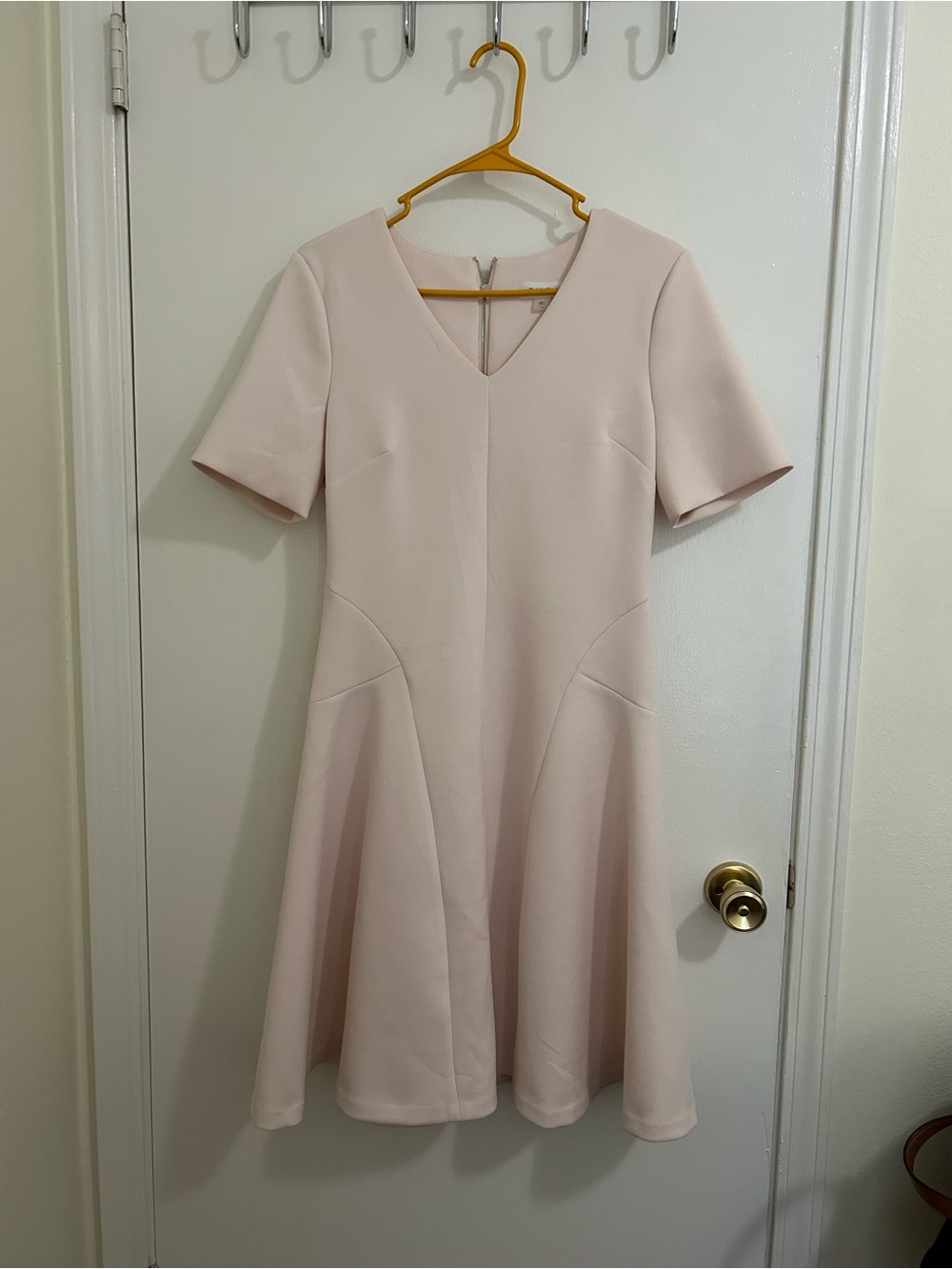 Calvin Klein Soft Blush V-Neck Fit & Flare Midi Dress size 6